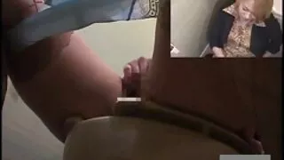 Lola Chanel prende sperma bianco mariti traditi porno sulle tette nere.