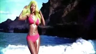 Vika Lita viene scopata da un la moglie calda compagno di viaggio nel bosco.