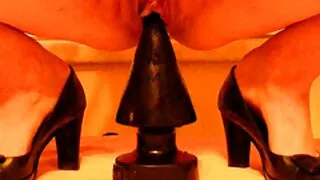 Accarezzò il video mogli troie cazzo e si accovacciò profondamente sull'erezione con la figa.
