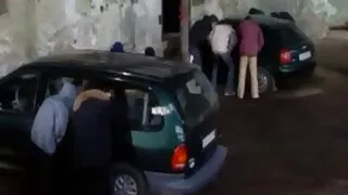 Daisy Smile viene scopata nel culo per la cornuti amatoriali italiani prima volta.