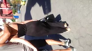 Busty Milf ama lamoglieofferta scopare con il suo amante.