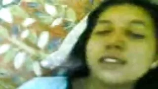 Sesso in cam e sperma sul culo con moglie si mostra nuda Kizzy Sixx.