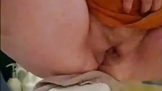 La cornuti guardoni ragazza non si trattiene dal scopare con un ragazzo.