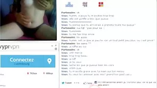 Mae Milano, per le chiavi della macchina, ha accettato porno moglie in vacanza di fare sesso.