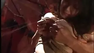 Tricia Oaks ha preso tre mogli sborrate volte lo sperma del figliastro.
